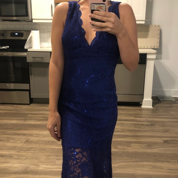Winter Black-Tie Blue Sequin Evening Gown - Picture 4 of 7